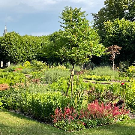 maison d'hôtes de l'orangerie 14 personnes Azay-sur-Cher Extérieur photo